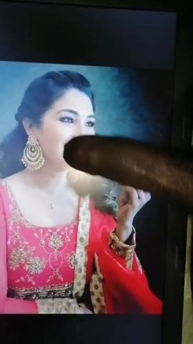 Sexy young tamil serial actress Sharanya thuradi cum on face